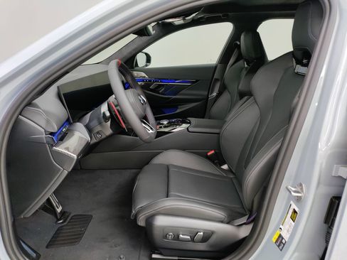 New 2026 BMW M5 w/ Carbon Package AWD/4WD image 12
