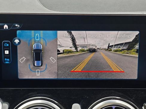 New 2026 Mercedes-Benz GLB 250 4MATIC image 43