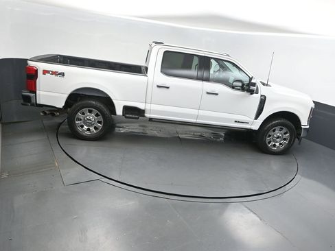 Used 2025 Ford F250 Lariat w/ Lariat Ultimate Package image 35