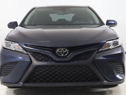 Used 2020 Toyota Camry SE image 44