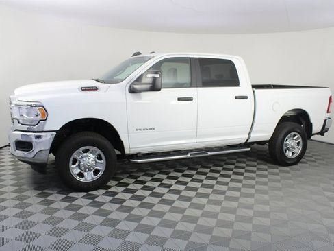 Used 2024 RAM 2500 Big Horn w/ Bed Utility Group image 2