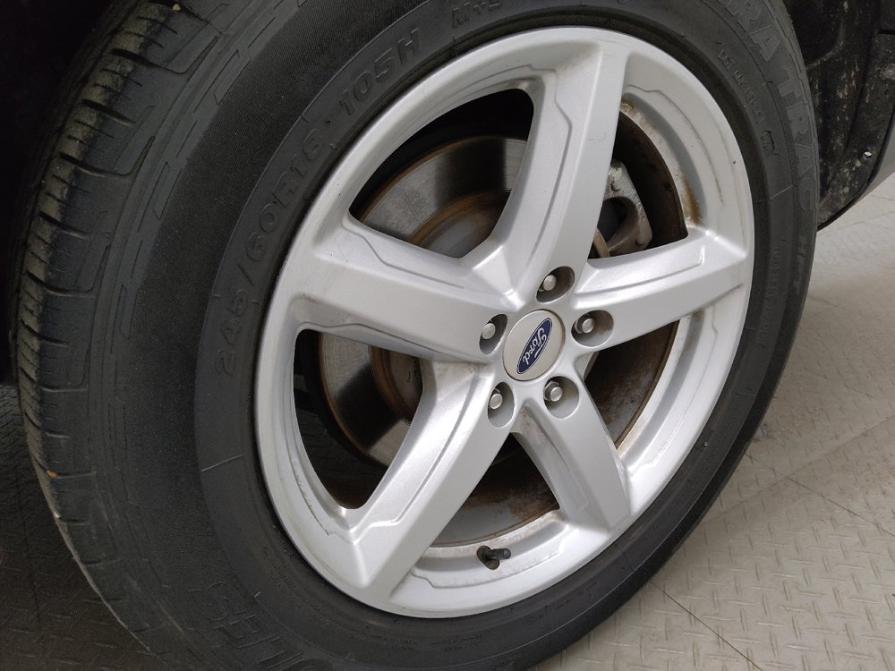 Used 2018 Ford Explorer XLT FWD image 31