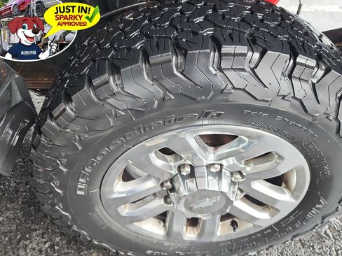 Used 2017 Chevrolet Silverado 2500 LT w/ All Star Edition AWD/4WD image 12