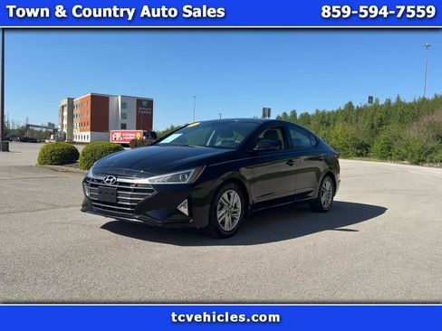 Used 2020 Hyundai Elantra SEL FWD image 1