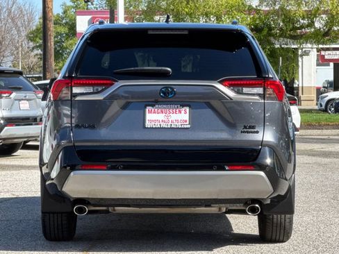 Used 2024 Toyota RAV4 XSE w/ Advanced Technology Package image 4