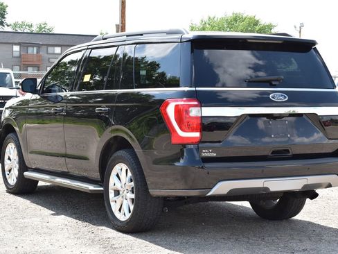 Used 2020 Ford Expedition XLT w/ Equipment Group 202A AWD/4WD image 6