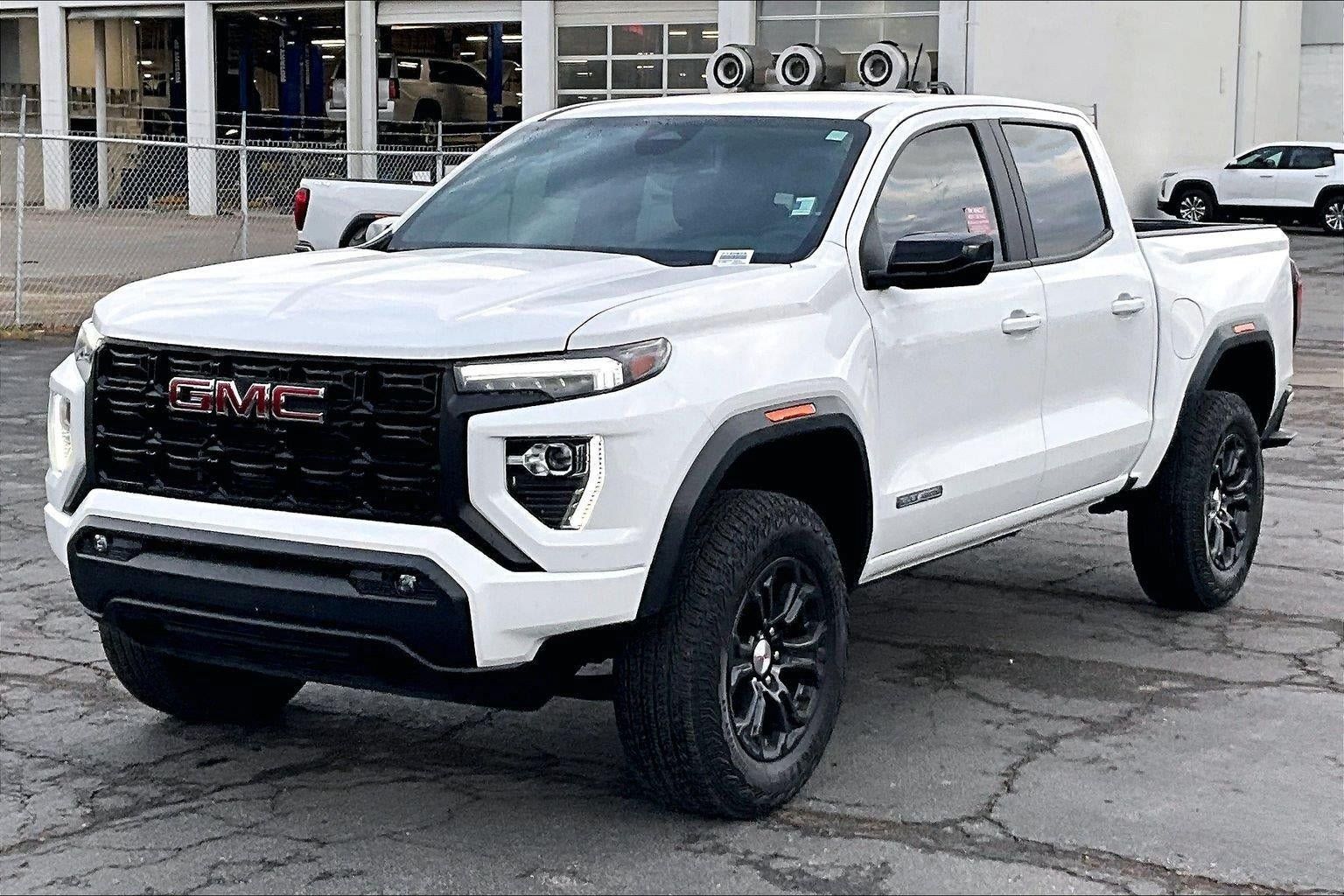 Used 2024 GMC Canyon Elevation w/ Convenience Package RWD image 7