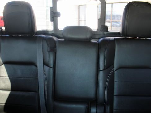 Used 2022 Jeep Gladiator Overland w/ Popular Equipment Package image 27