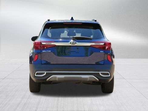 Certified 2021 Kia Seltos EX AWD/4WD image 6