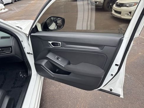 Used 2024 Honda Civic Sport image 8