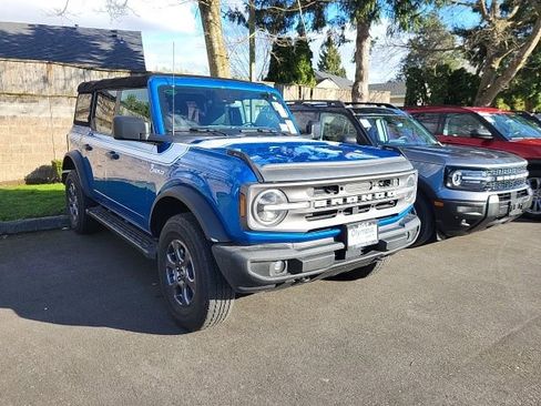 Used 2021 Ford Bronco Big Bend image 2