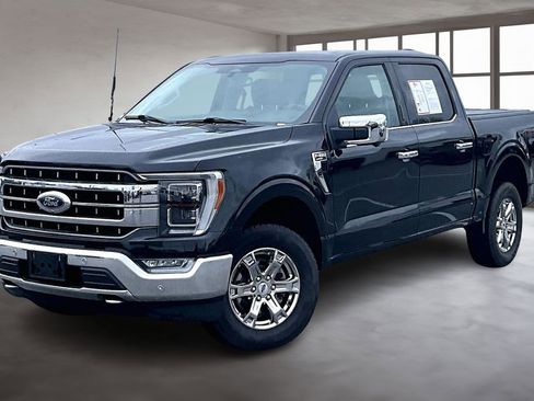 Used 2022 Ford F150 Lariat w/ Equipment Group 502A High AWD/4WD image 3