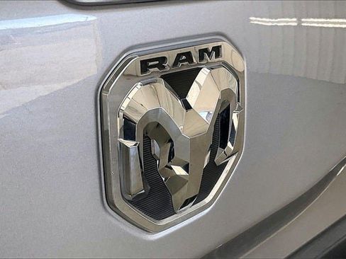 Used 2022 RAM 1500 Laramie image 31