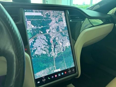 Used 2021 Tesla Model S Long Range AWD/4WD image 5