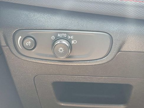 New 2026 Chevrolet TrailBlazer RS w/ Convenience Package FWD image 28