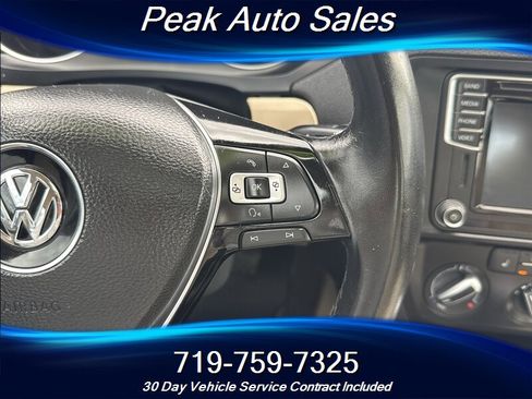 Used 2016 Volkswagen Jetta SE image 14
