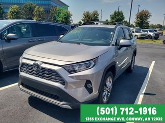 Used 2019 Toyota RAV4 Limited image 1