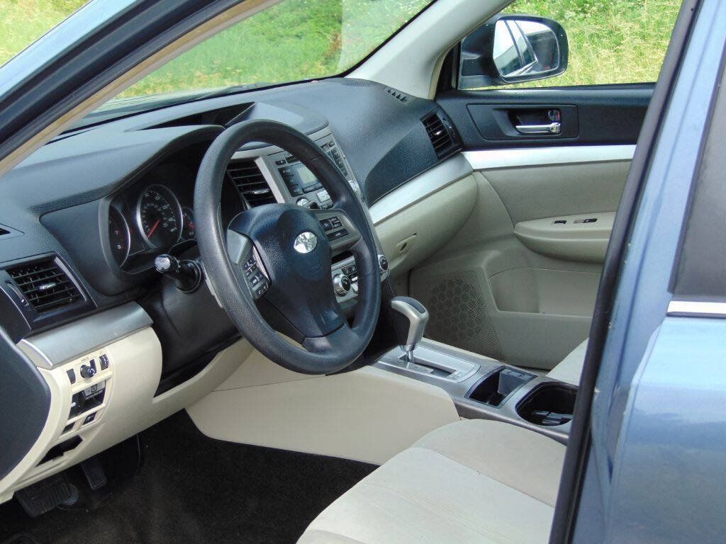 Used 2013 Subaru Outback 2.5i w/ Popular Pkg 1A AWD/4WD image 19