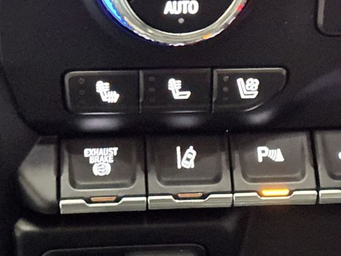 Used 2022 GMC Sierra 2500 Denali w/ Denali Ultimate Package image 41