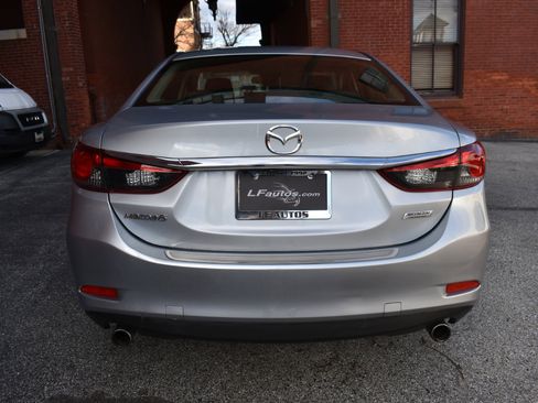 Used 2017 MAZDA MAZDA6 Touring image 4