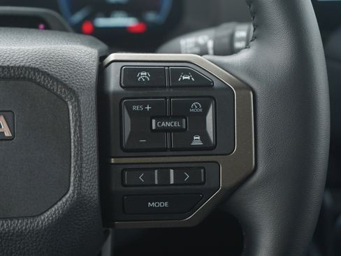 Used 2025 Toyota Land Cruiser w/ Premium Package image 29