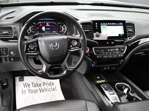 Used 2024 Honda Passport Black Edition image 30