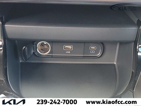 New 2026 Kia Seltos S FWD image 26