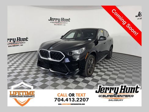 Used 2025 BMW X2 xDrive28i image 1