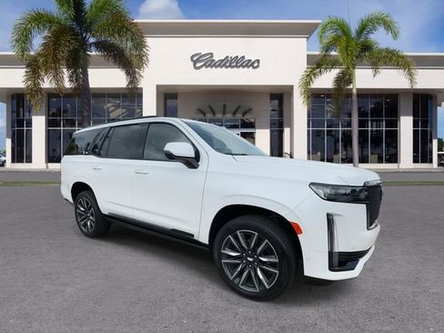 Certified 2024 Cadillac Escalade Sport Platinum w/ LPO, Floor Liner Package image 2