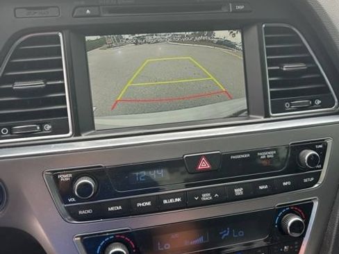 Used 2015 Hyundai Sonata Limited 2.0T FWD image 8