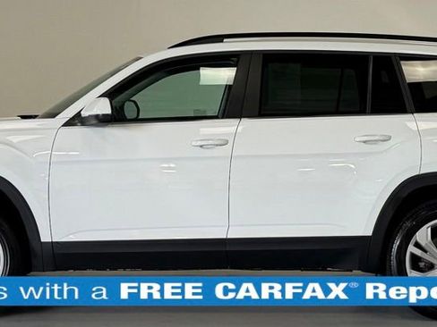 Used 2023 Volkswagen Atlas SE AWD/4WD image 2