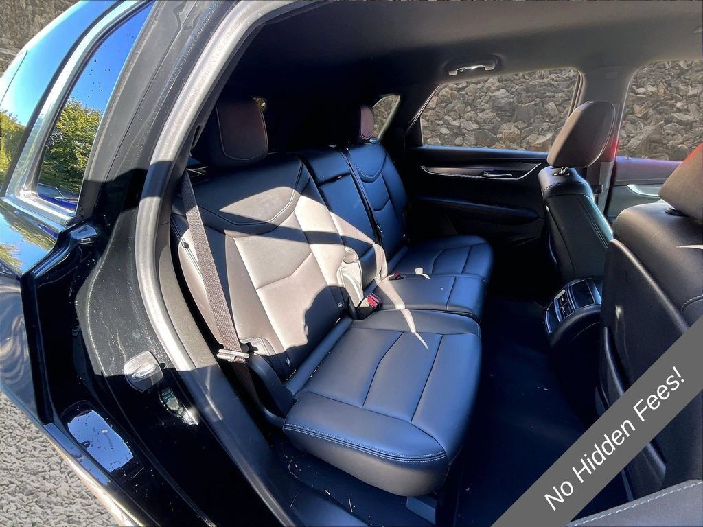 Used 2022 Cadillac XT5 Luxury AWD/4WD image 23