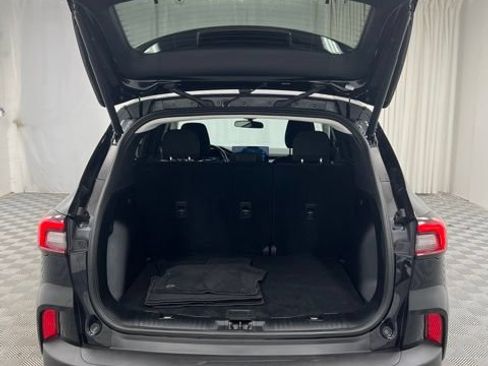 Used 2023 Ford Escape Active w/ Tech Pack #1 AWD/4WD image 18