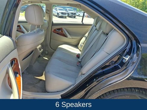 Used 2009 Toyota Camry SE FWD image 3