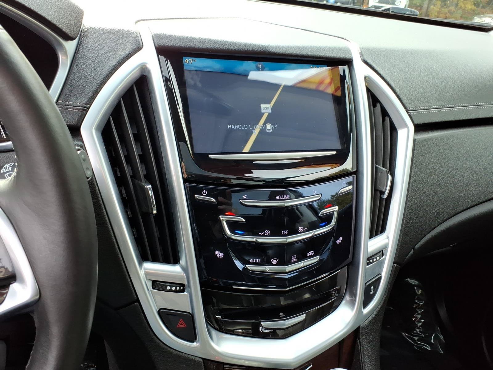 Used 2016 Cadillac SRX Luxury w/ Driver Awareness Package AWD/4WD image 14