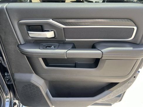 Certified 2026 RAM 2500 Big Horn AWD/4WD image 17