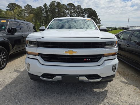 Used 2017 Chevrolet Silverado 1500 LT w/ All Star Edition image 2