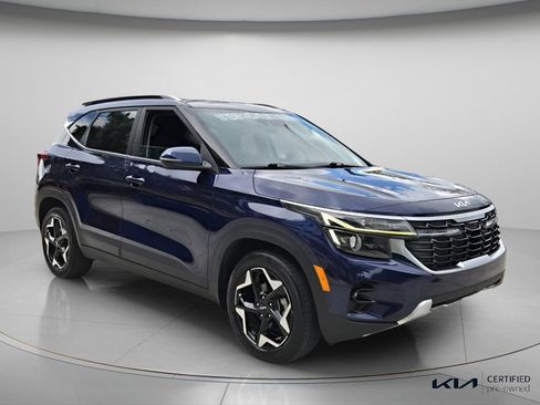 Certified 2024 Kia Seltos EX FWD image 9