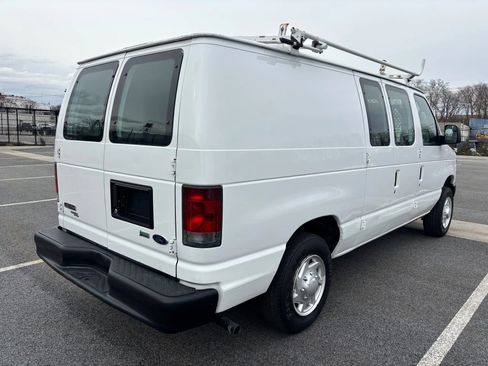 Used 2012 Ford E-150 and Econoline 150 w/ Commercial Cargo Van Pkg image 8