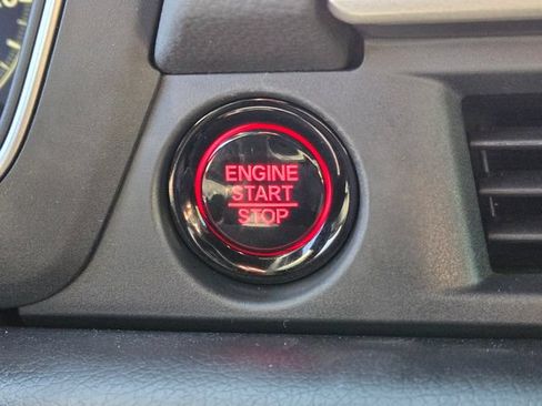 Certified 2023 Honda Pilot Sport image 38