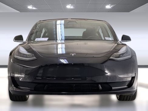 Used 2018 Tesla Model 3 Performance image 5