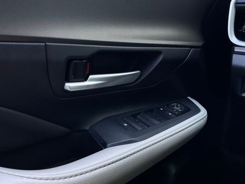 Used 2024 Toyota Grand Highlander XLE image 22