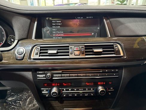 Used 2015 BMW 740Li image 48
