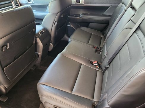 Certified 2025 Hyundai Santa Fe Limited FWD image 30