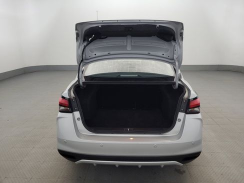 Used 2023 Nissan Versa SV FWD image 29