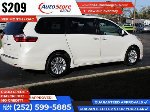 Used 2016 Toyota Sienna XLE FWD image 6