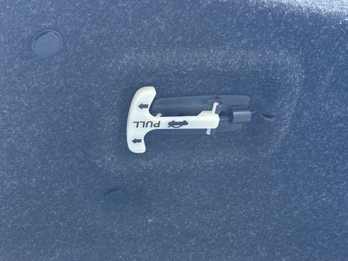 Certified 2022 Nissan Sentra SV w/ Trunk Package image 16