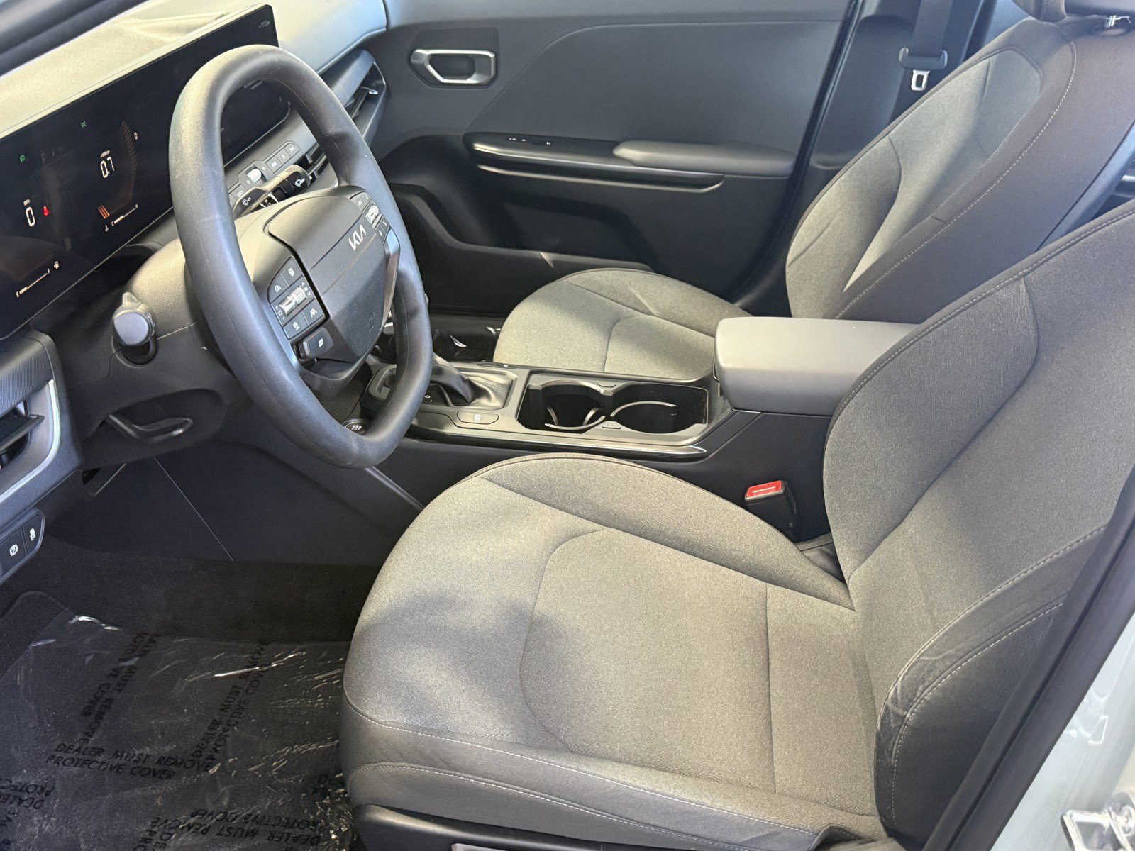 Used 2025 Kia K4 FWD image 27