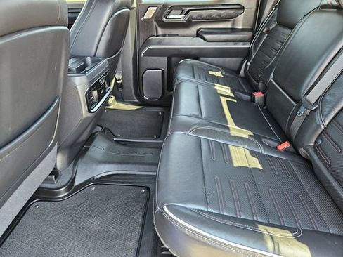 Used 2023 GMC Sierra 1500 AT4X AWD/4WD image 31