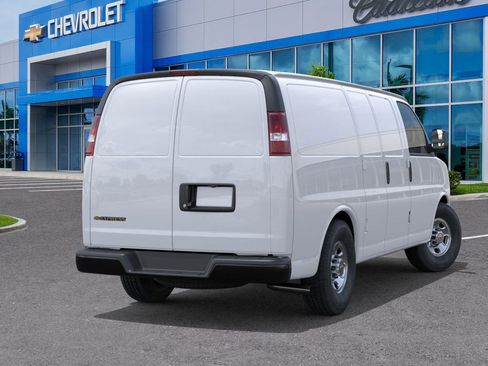 New 2026 Chevrolet Express 2500 RWD image 5